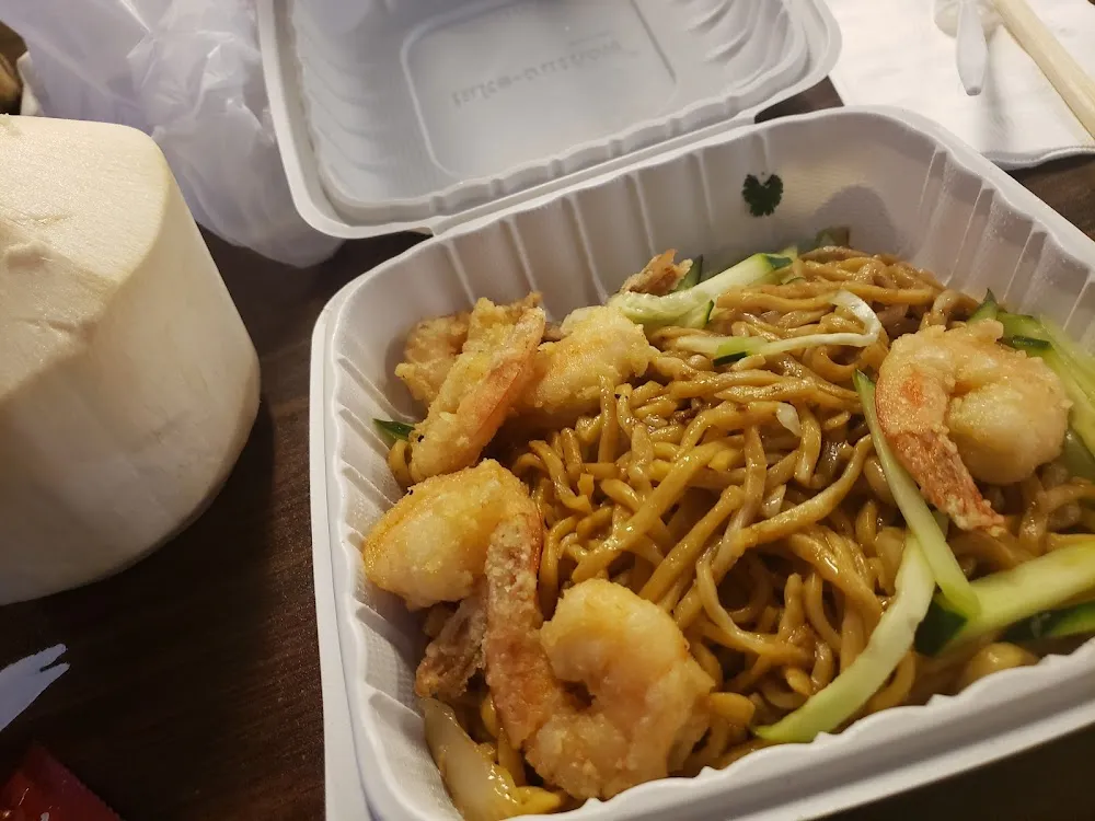 Shrimp with Garlic Noodles